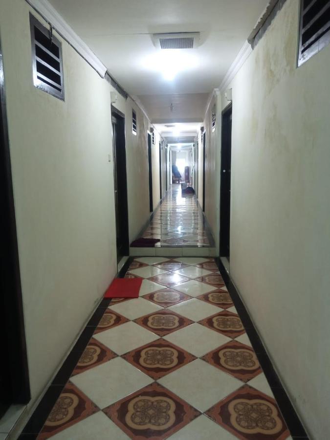 Hotel Surya Jaya WEST PAPUA Εξωτερικό φωτογραφία